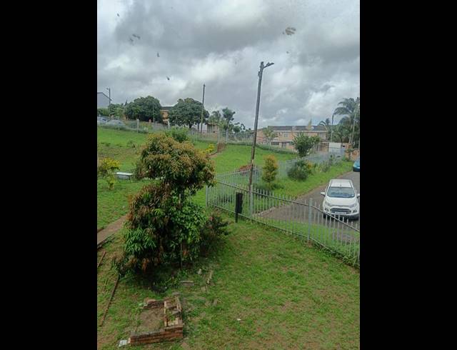 2 BEDROOM PROPERTY TO RENT IN NEWLANDS WEST